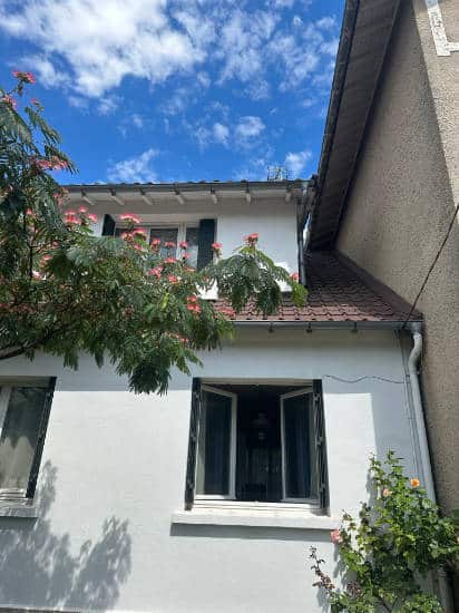Vue sur toit rénové par Ideale couverture à Chatenay-Malabry